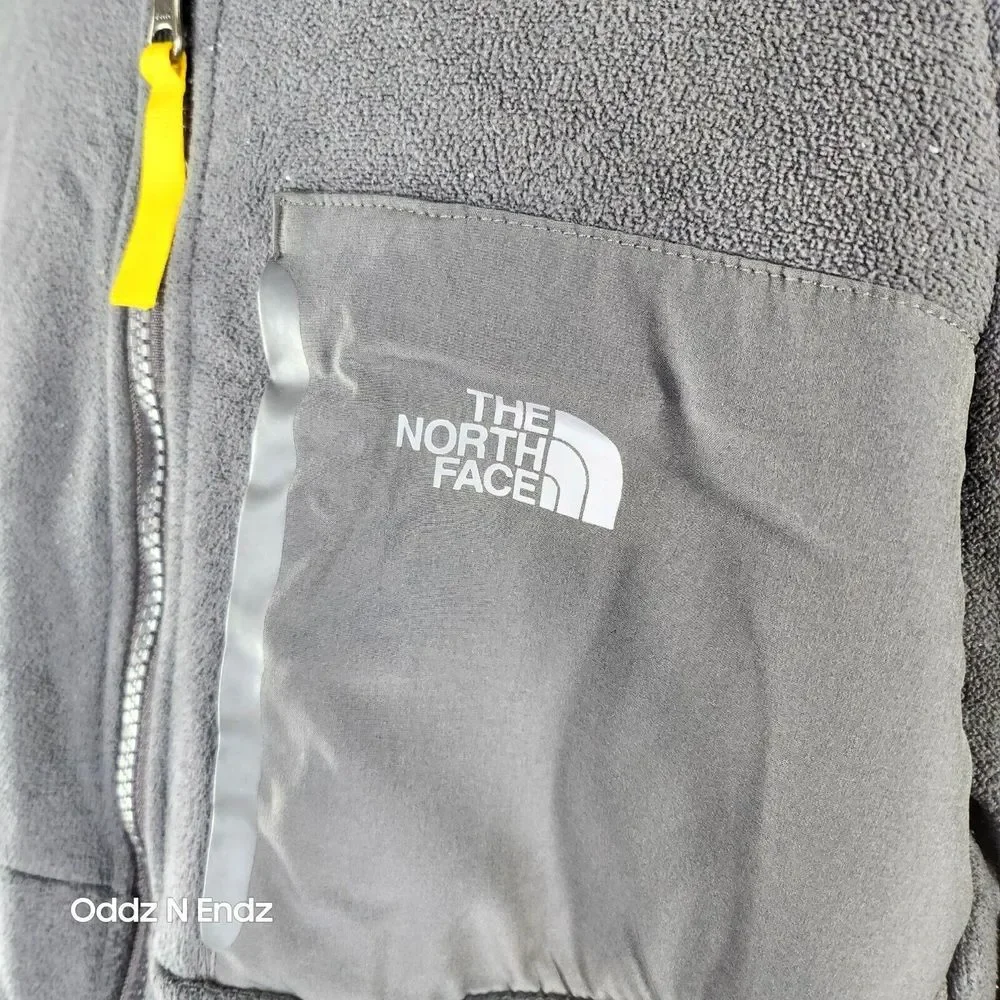 The North Face Boys Grey Fleece Hooded Jacket M‎ (10/12)